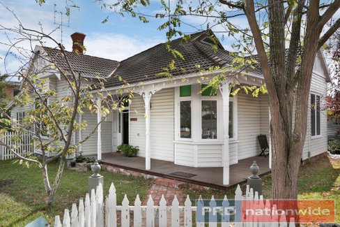 402 Howard Street, SOLDIERS HILL VIC 3350
