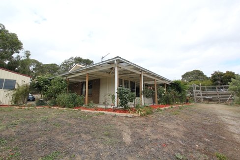 402 Lal Lal Street, BUNINYONG VIC 3357