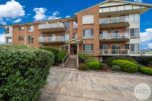 40/38 Amiens Avenue, MOONAH TAS 7009