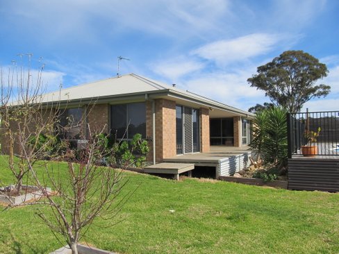 405 Nicholson Sarsfield Road, Sarsfield