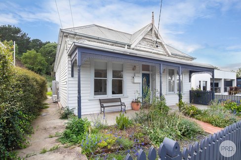 406 Sherrard Street, BLACK HILL