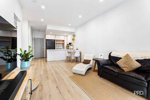 407/81A Lord Sheffield Circuit, PENRITH NSW 2750