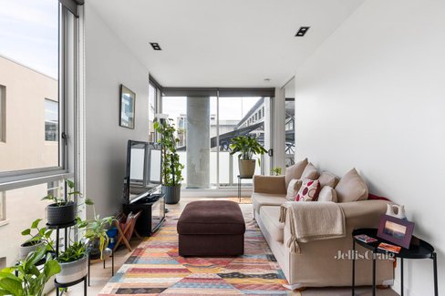 409v 162 Albert Street East Melbourne 3002