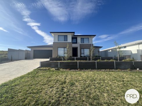 41 Birchfield Drive, BUNGENDORE