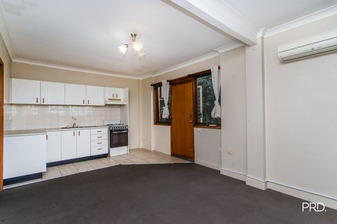 4/1 Hawkesbury Rd, Springwood NSW 2777