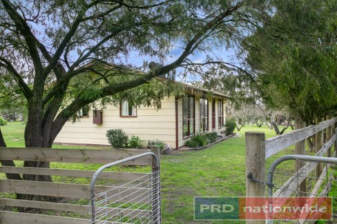 41 Leigh Court, DEREEL VIC 3352