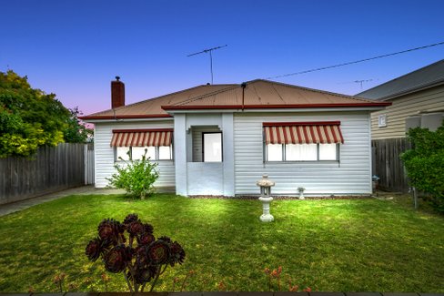 41 Loch Street East Geelong 3219