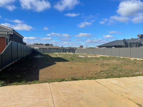 41 Sydney Way, ALFREDTON VIC 3350