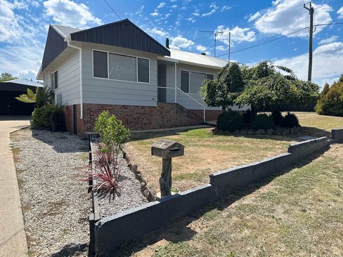 41 William Street, TUMBARUMBA NSW 2653