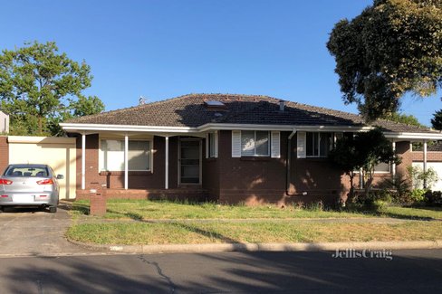 4 1 Winbourne Road Mount Waverley 3149