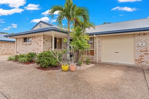 4/10 Erromango Drive, JUBILEE POCKET QLD 4802