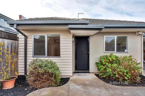 4 11 Epstein Street Reservoir 3073