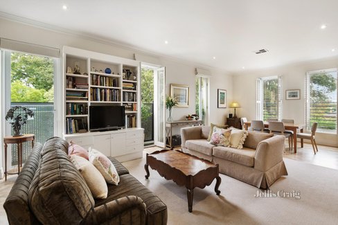 4 11 Mayfield Avenue Malvern 3144