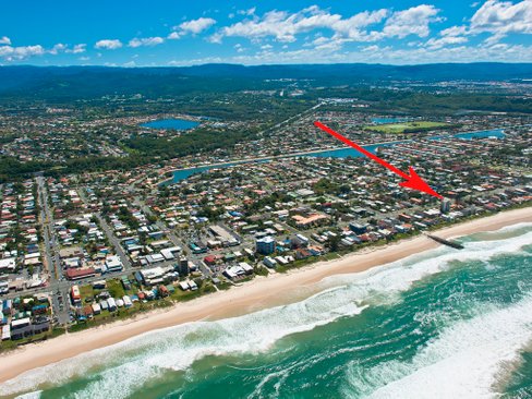 4/1187 Gold Coast Highway, PALM BEACH QLD 4221