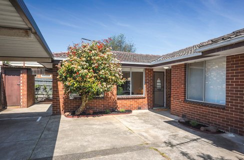 4/12 Blenheim Street Bentleigh East 3165