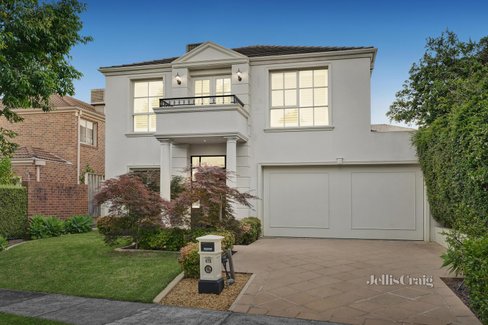 412 Serpells Terrace Donvale 3111