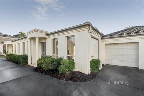 4 13 Alfred Street Beaumaris 3193