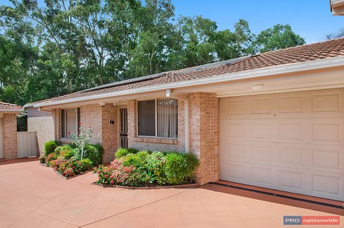 4/13 Bold Street, LAURIETON NSW 2443