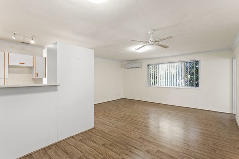 4/13 Tallebudgera Drive, Palm Beach QLD 4221