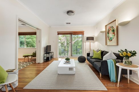 4/150 Barkers Road Hawthorn 3122