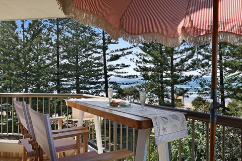 4/164 The Esplanade, Burleigh Heads QLD 4220