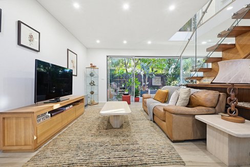4/17 Rhodes Street, HILLSDALE