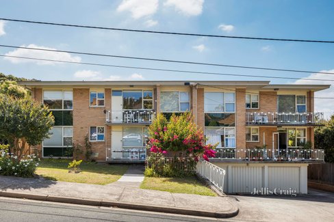 4 18 Carmichael Street Ivanhoe East 3079