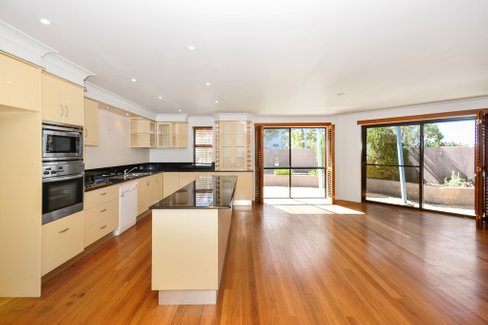 41A Dutton Street, COOLANGATTA QLD 4225