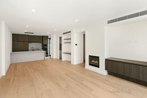 4/1a Glasshouse St  Richmond 3121