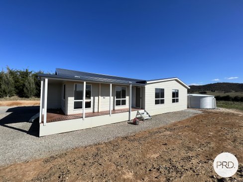 41a Harrowfield Drive, BUNGENDORE NSW 2621