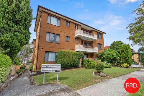 4/2-4 Hampton Court Road, CARLTON