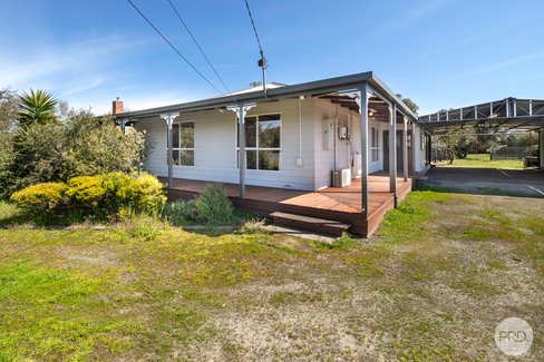 42 Albion Street, SEBASTOPOL VIC 3356