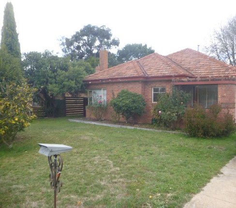 42 Bradbury Street, BROWN HILL VIC 3350
