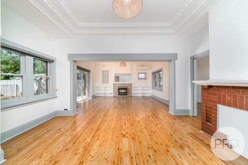 42 Cooper Street, COOTAMUNDRA NSW 2590