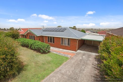 42 Denton Park Drive, RUTHERFORD NSW 2320