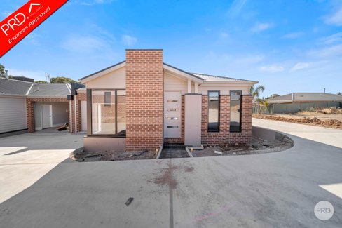 4/2 Eldridge Court, KANGAROO FLAT VIC 3555