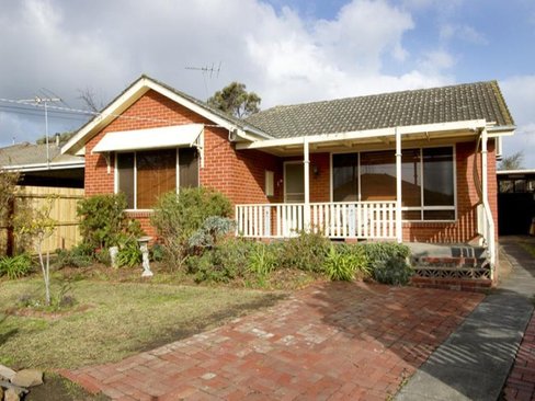 42 Fidge Crescent Breakwater 3219