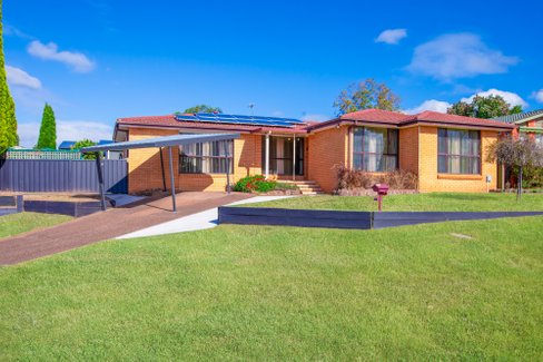 42 Frater Avenue, TENAMBIT NSW 2323