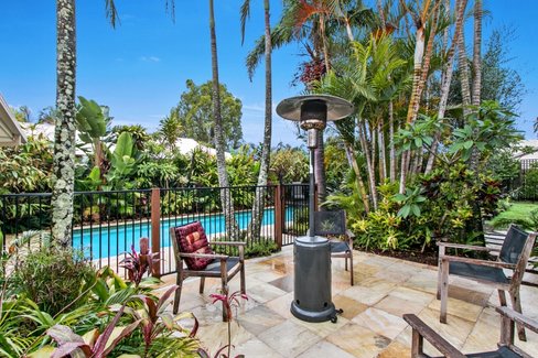 42 Grass Tree Circuit, CABARITA BEACH NSW 2488