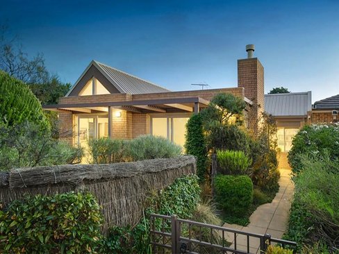 4 2 Knutsford Street Balwyn 3103