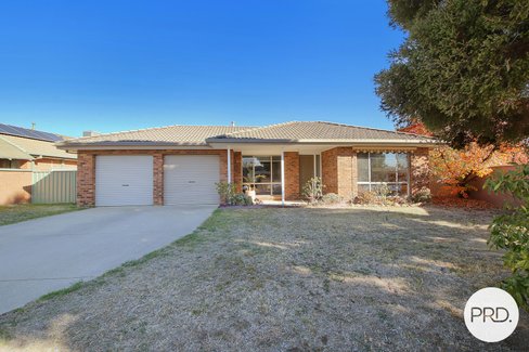 42 Koetong Crescent, WEST WODONGA VIC 3690