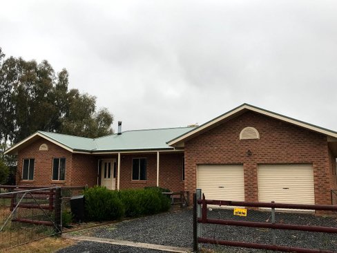 42 Lacmalac Road, TUMUT NSW 2720