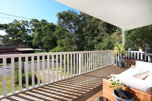 42 Melinda Street, SOUTHPORT QLD 4215