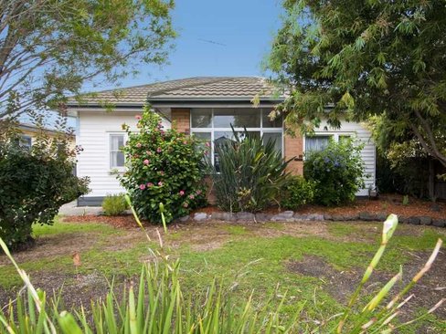 42 Vautier Street Rippleside 3215