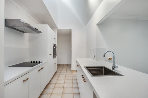 42/172 Barrier Reef Drive, Mermaid Waters QLD 4218