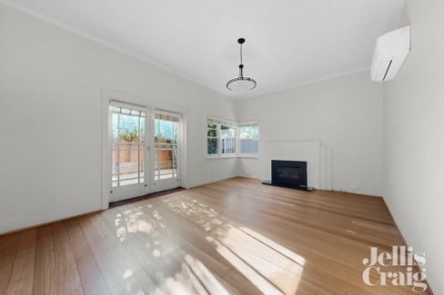 4/22 Riversdale Road Hawthorn 3122