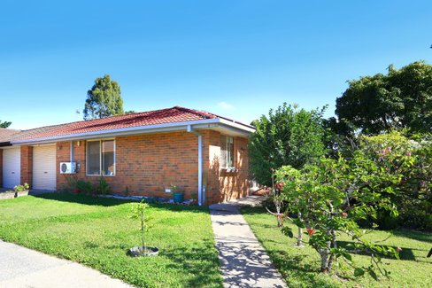 4/23 Galloway Drive, ASHMORE QLD 4214