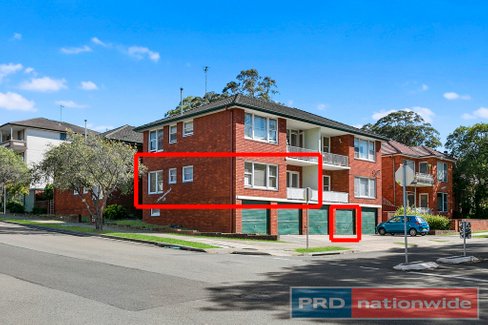 4/25 Hampton Court Road, CARLTON NSW 2218