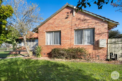 426 Pleasant Street South, NEWINGTON VIC 3350
