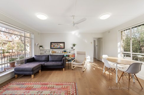 4/27 Bromby Street South Yarra 3141